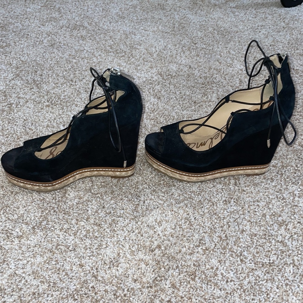 Black suede Sam Edelman wedges - Picture 3 of 6